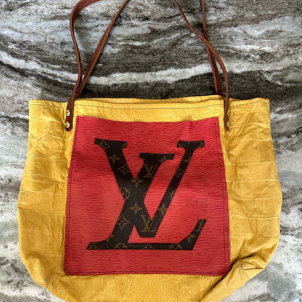 Louis Vuitton Yellow and burnt orange Tote Bag